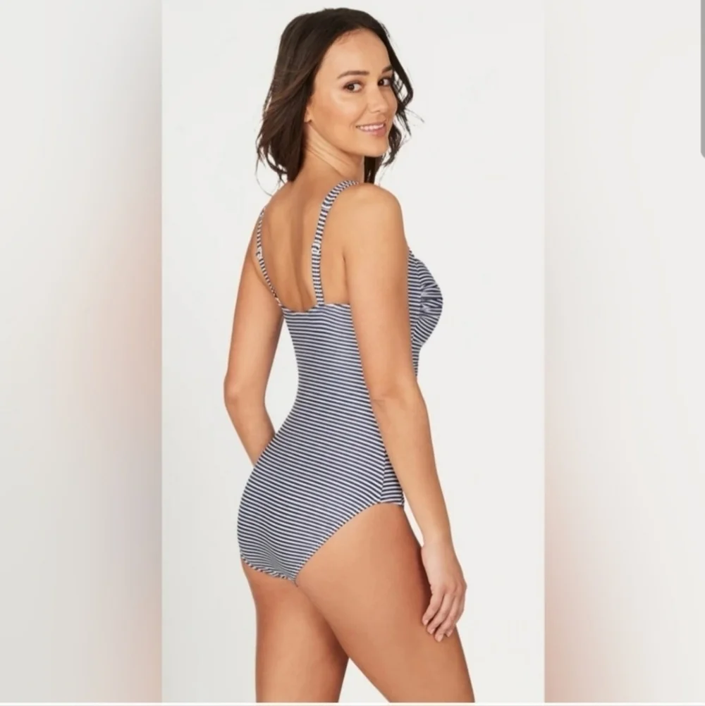 Nip Tuck Swim Sorrento Stripe Joanne One Piece Swimsuit Blue Mini Stripes Size 8